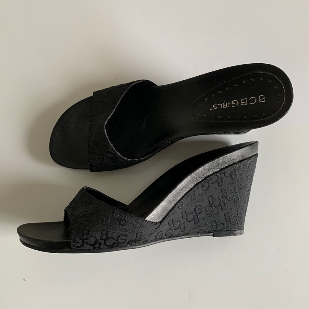 BCBG Girls Classic Monogram Wedge Sandals